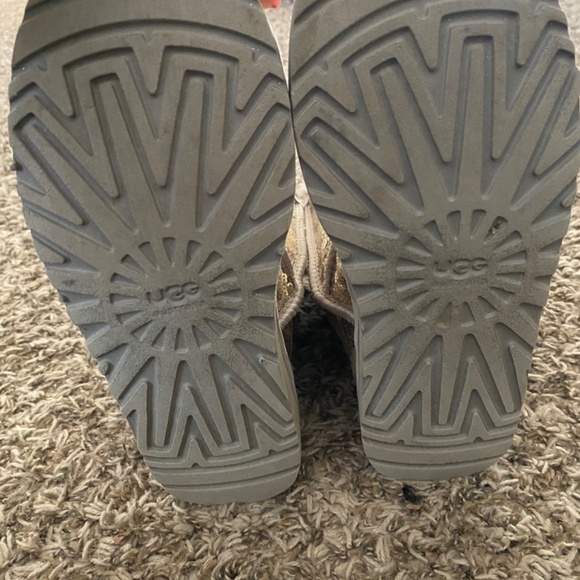 UGG SPARKLE BOOTS NEW - Picture 5 of 5